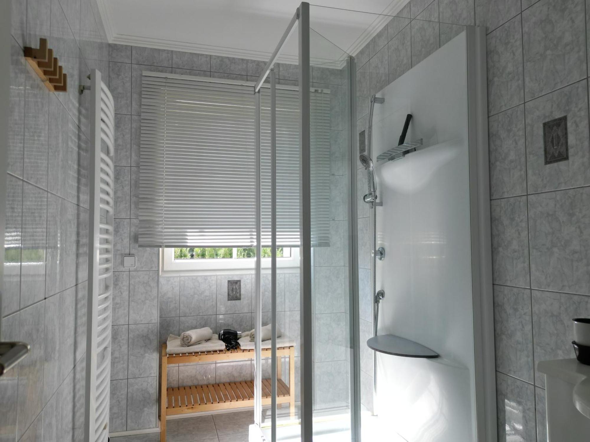 Villa Schaller - Apartment Krumpendorf Kültér fotó